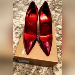 Christian Louboutin 靴ベラ　メタリックレッド　非売品 Christian Louboutin 靴ベラメタリックレッド非売品